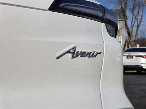 Used 2024 Buick Envista Avenir image 10
