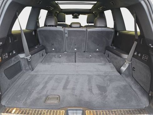 Used 2023 Mercedes-Benz GLS 580 4MATIC image 14