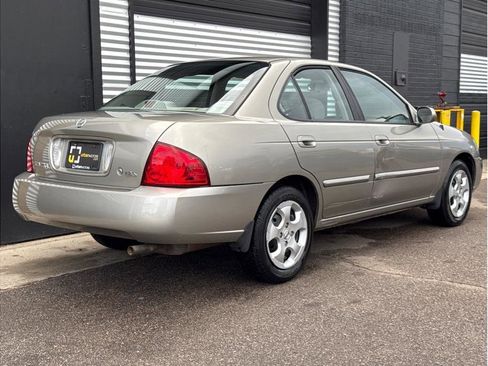Used 2005 Nissan Sentra 1.8 S image 10