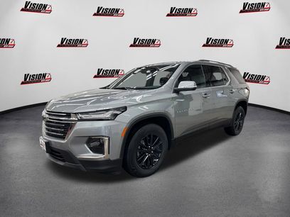 Used 2023 Chevrolet Traverse LT