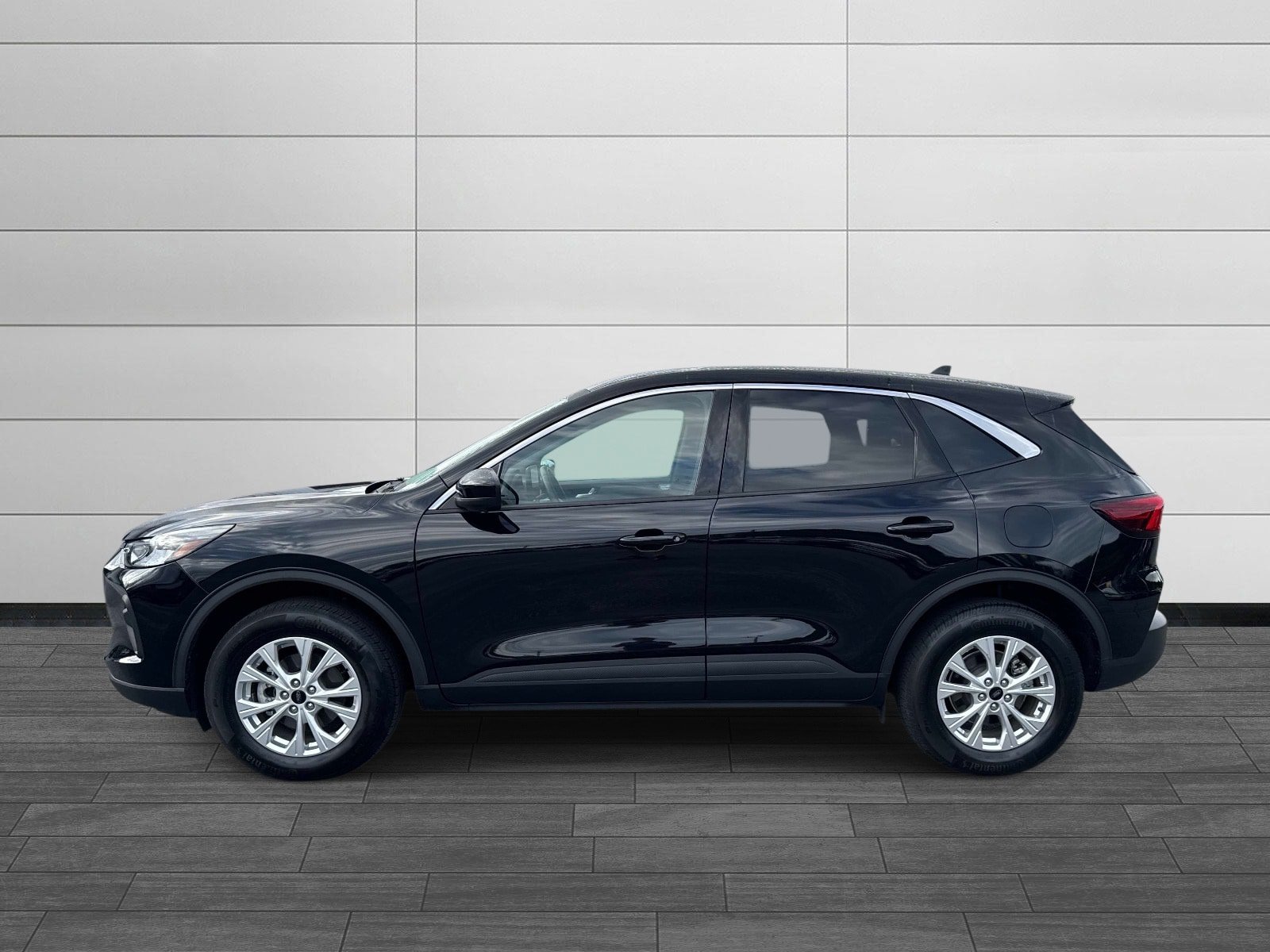 Used 2024 Ford Escape Active w/ Tech Pack #2 AWD/4WD image 6
