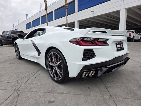Certified 2022 Chevrolet Corvette Stingray w/ Z51 Performance Package image 4