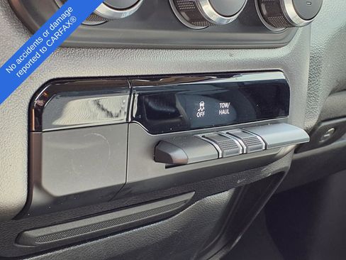 Used 2019 RAM 1500 Big Horn AWD/4WD image 29