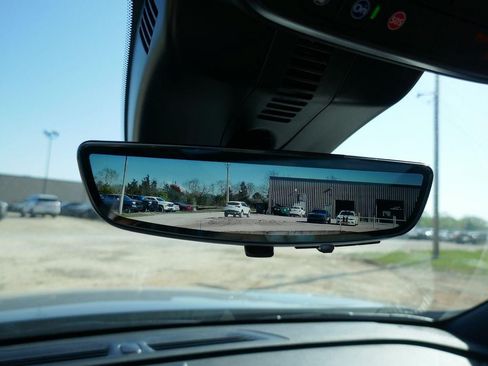 New 2026 Chevrolet Traverse RS AWD/4WD image 25