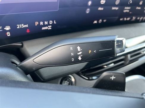 Used 2025 Buick Enclave Preferred image 49