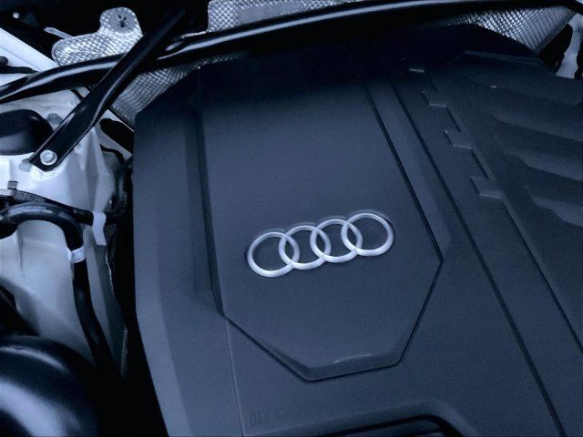 Used 2023 Audi Q5 2.0T Premium Plus w/ Premium Plus Package AWD/4WD image 32