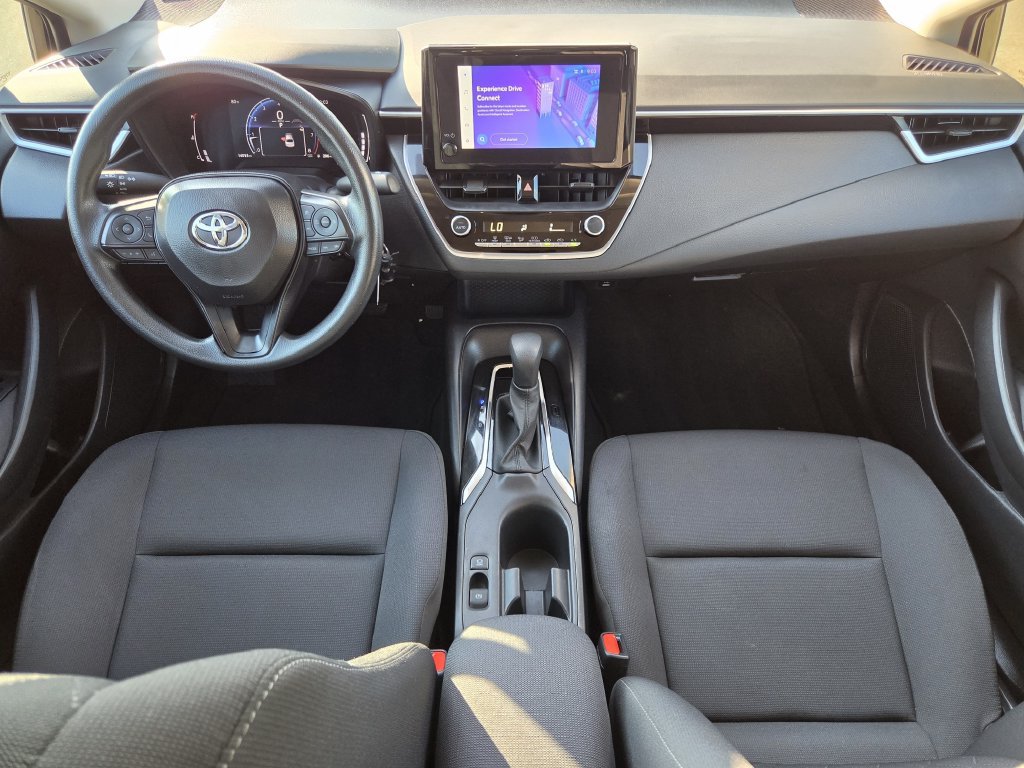 Used 2026 Toyota Corolla LE FWD image 13