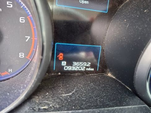 Used 2018 Subaru Outback 2.5i Limited AWD/4WD image 3