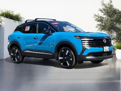 Certified 2025 Nissan Kicks SR