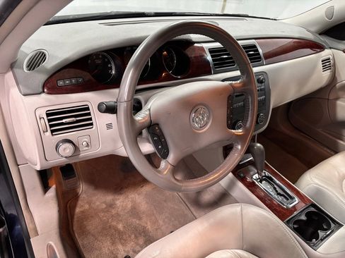 Used 2009 Buick Lucerne CXL w/ Driver Confidence Package image 9