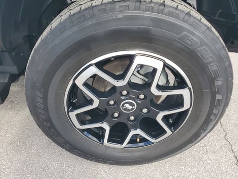 Used 2021 Ford Bronco Outer Banks image 29