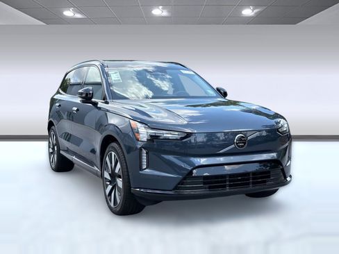 New 2026 Volvo EX90 Ultra AWD/4WD image 7