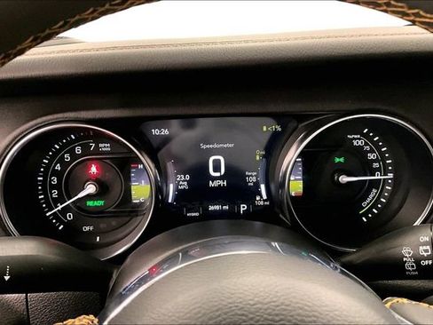 Used 2023 Jeep Wrangler Unlimited Sahara image 28