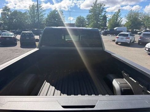 Used 2025 Chevrolet Silverado 2500 ZR2 w/ ZR2 Bison Edition AWD/4WD image 23