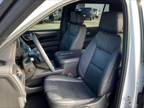Used 2024 Chevrolet Tahoe RST w/ Luxury Package AWD/4WD image 23