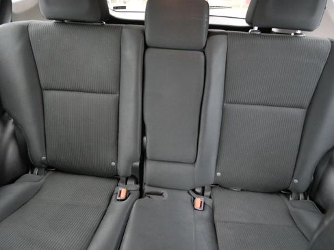 Used 2017 Toyota RAV4 LE w/ All Weather Liner Package AWD/4WD image 13