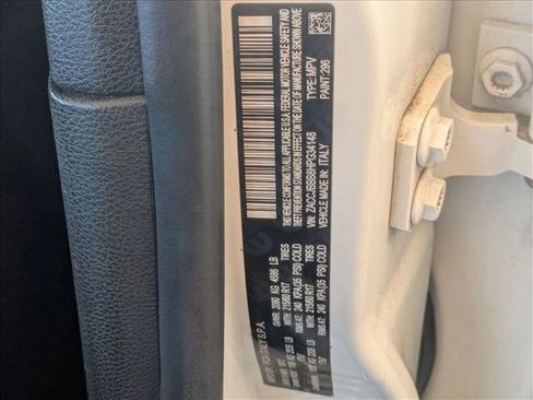 Used 2017 Jeep Renegade Latitude w/ Popular Equipment Group image 23