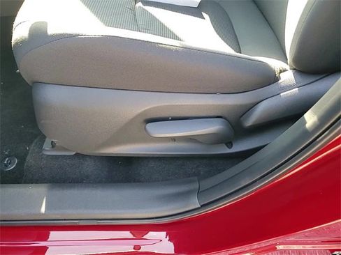 Used 2025 Toyota RAV4 LE image 11