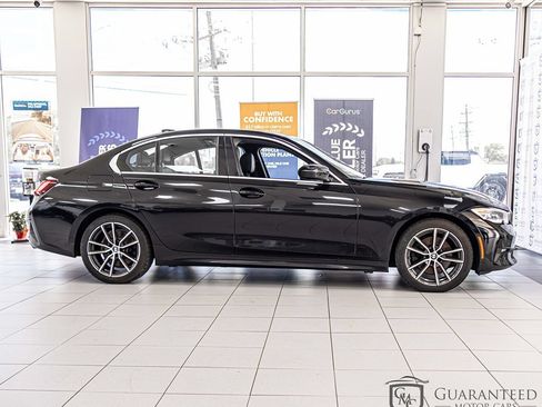 Used 2021 BMW 330i xDrive Sedan AWD/4WD image 9