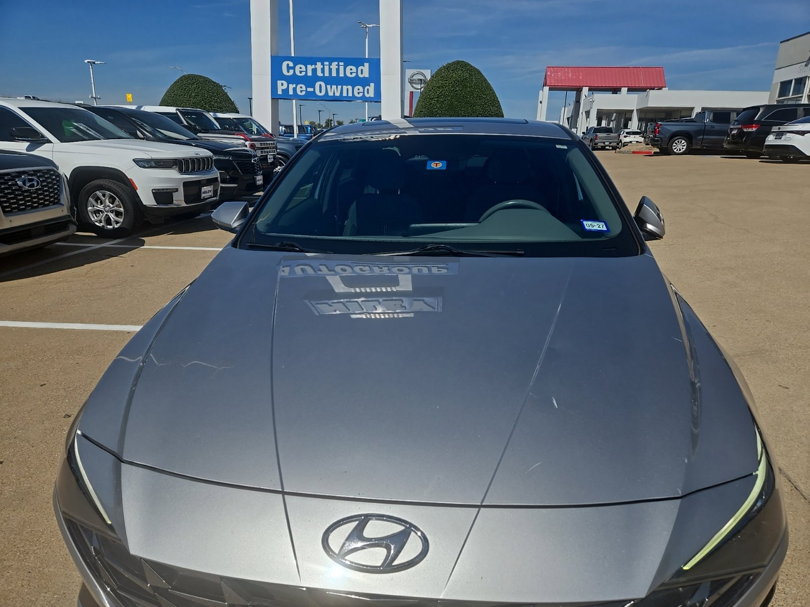 Used 2021 Hyundai Elantra SEL w/ Convenience + Premium Package FWD image 2