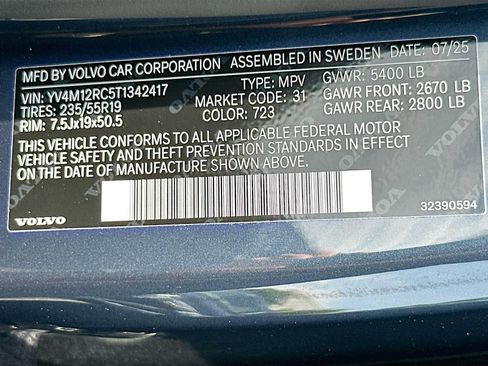 Used 2026 Volvo XC60 B5 Plus w/ Climate Package AWD/4WD image 32