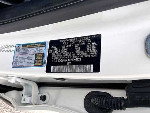 Used 2023 Kia Seltos S w/ Navigation Package FWD image 16