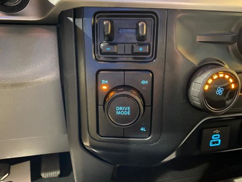 Used 2023 Ford F250 XLT image 16