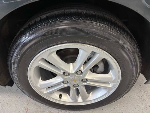 Used 2018 Chevrolet Cruze LT image 24