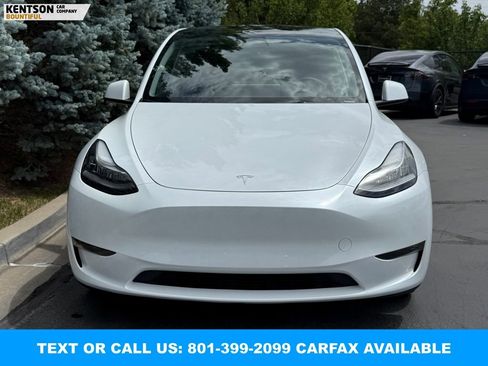 Used 2023 Tesla Model Y Long Range AWD/4WD image 2
