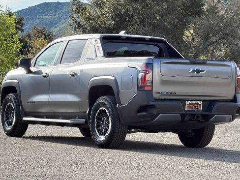 New 2026 Chevrolet Silverado EV Trail Boss image 6