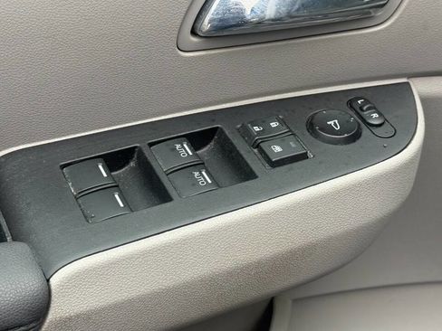 Used 2016 Honda Odyssey EX-L image 17