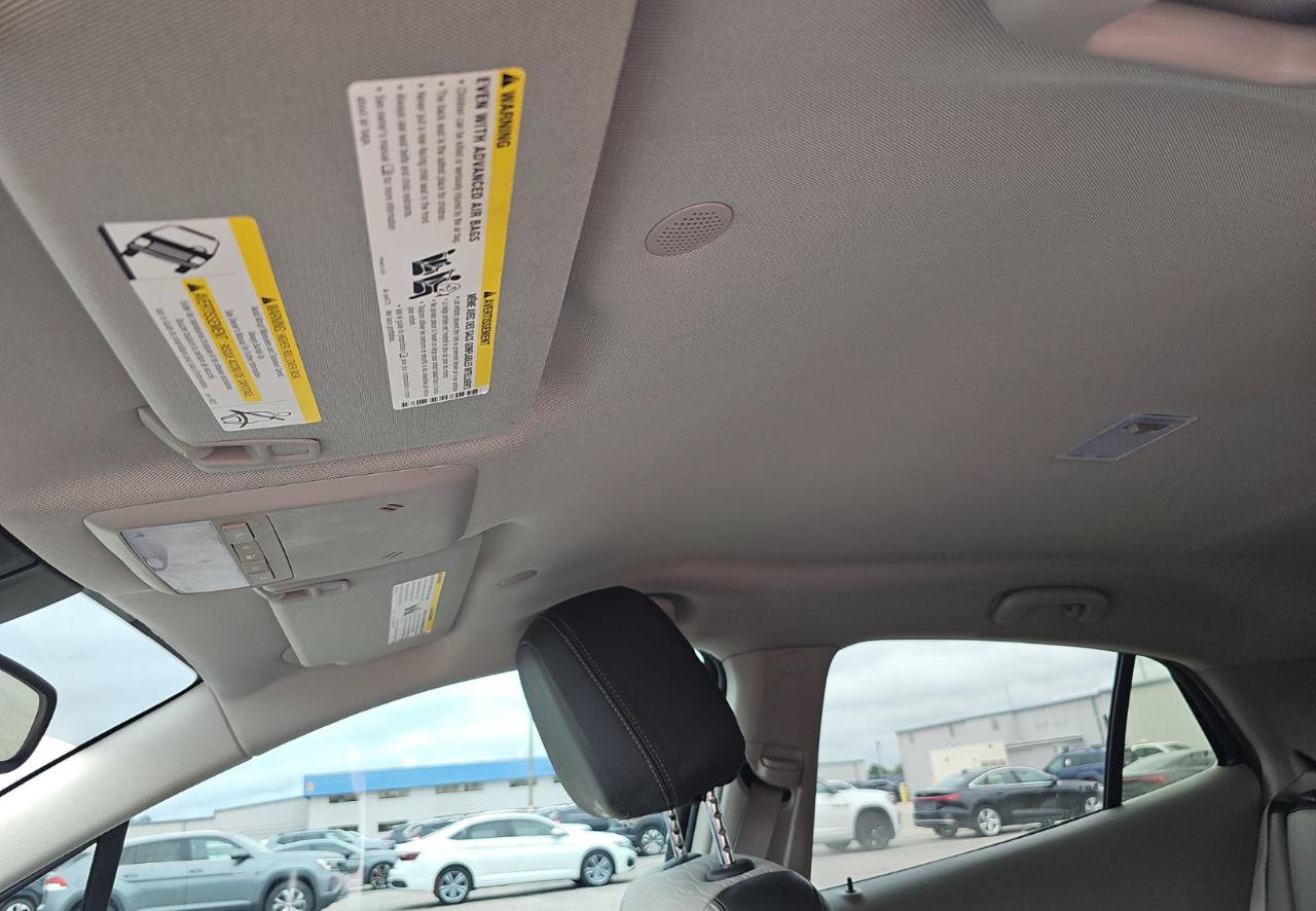 Used 2016 Buick Encore FWD image 17