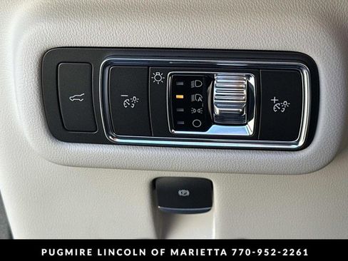 New 2026 Lincoln Nautilus Reserve w/ Jet Appearance Package image 32