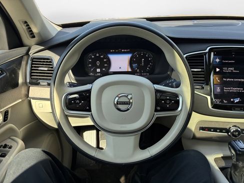 Used 2022 Volvo XC90 T6 Inscription w/ Advanced Package AWD/4WD image 10