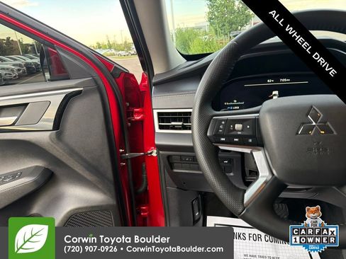 Used 2025 Mitsubishi Outlander SE AWD/4WD image 26