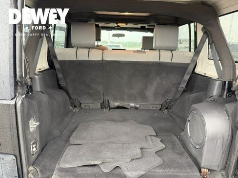 Used 2010 Jeep Wrangler Unlimited Sport AWD/4WD image 20