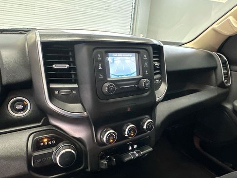 Used 2019 RAM 1500 Big Horn RWD image 22