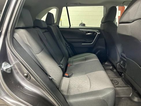 Used 2024 Toyota RAV4 XLE w/ Convenience Package AWD/4WD image 17