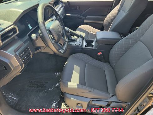 Used 2025 Toyota Tacoma SR5 RWD image 10