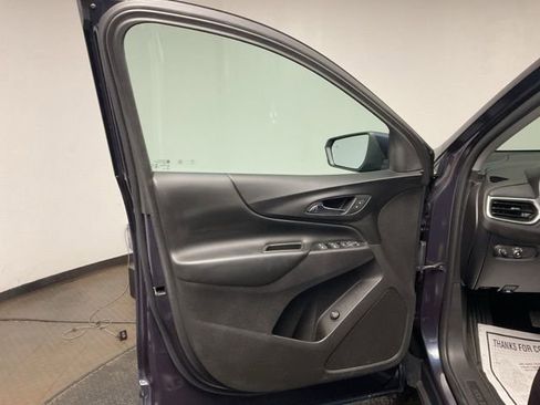 Certified 2019 Chevrolet Equinox LT image 10