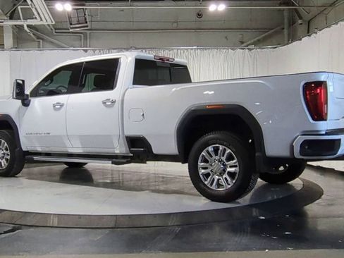 Used 2020 GMC Sierra 3500 Denali w/ Denali Ultimate Package image 8