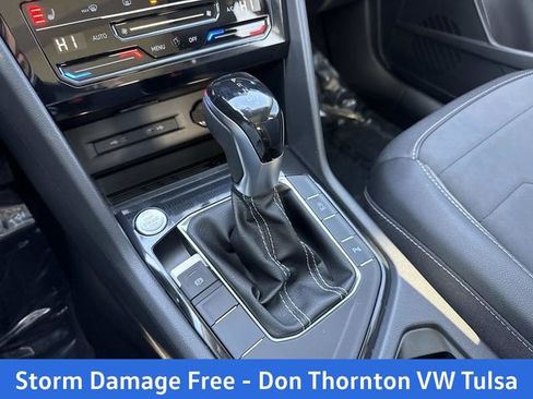 New 2026 Volkswagen Taos SE FWD image 21