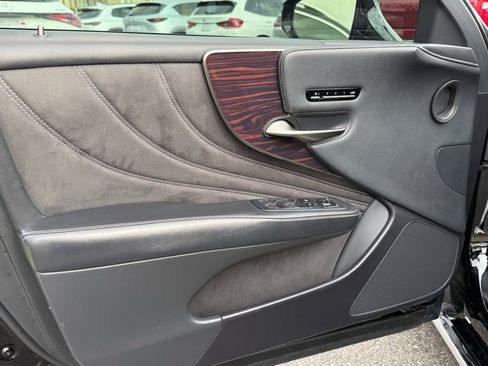 Used 2019 Lexus LS 500 AWD w/ Interior Upgrade Package image 20