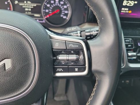 Used 2023 Kia Sorento X-Line EX image 19