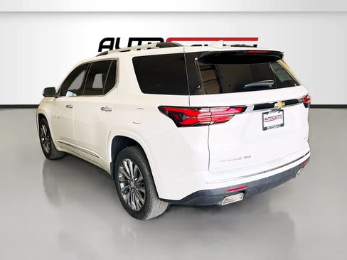 Used 2022 Chevrolet Traverse Premier AWD/4WD image 5