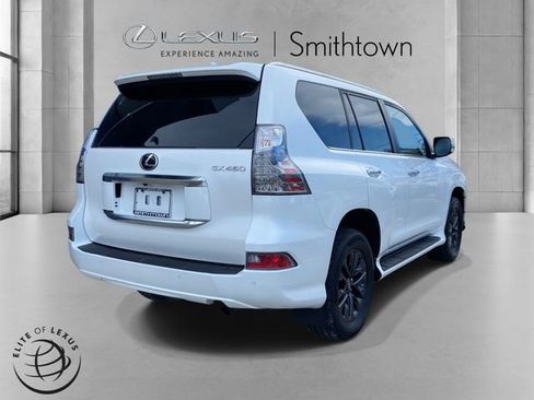 Used 2021 Lexus GX 460 Premium w/ Premium Package image 5