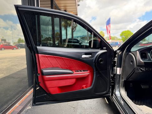 Used 2020 Dodge Charger Scat Pack w/ Plus Group image 31