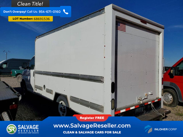 Used 2015 GMC Savana 3500 RWD image 3