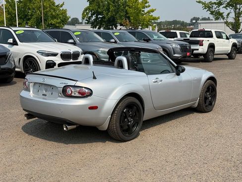 Used 2007 MAZDA MX-5 Miata Touring RWD image 8
