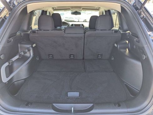 Used 2016 Jeep Cherokee Latitude w/ Comfort/Convenience Group FWD image 7